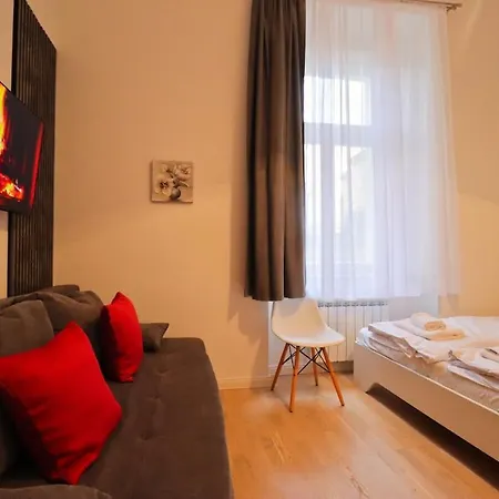 Apartment Stylish In The Center Of