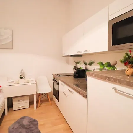 Apartment Stylish In The Center Of *